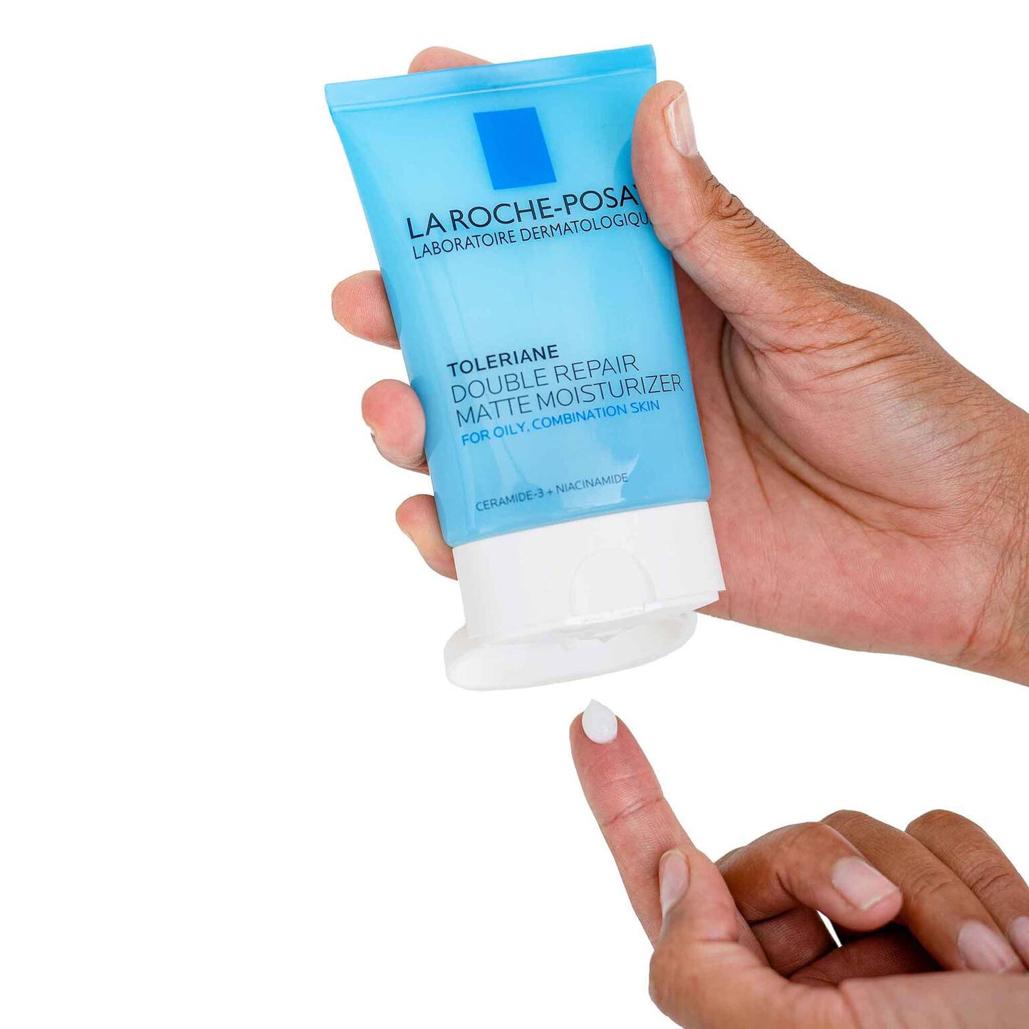 toleriane-double-repair-matte-face-moisturizer-for-oily-skin-d0 la-roche-posay-toleriane-matte-lotion-on-finger.jpg